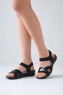 2255665 Ladies velcro flat sandal w/back strap