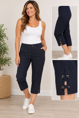 NL-83684 Stretch capri w/criss cross design