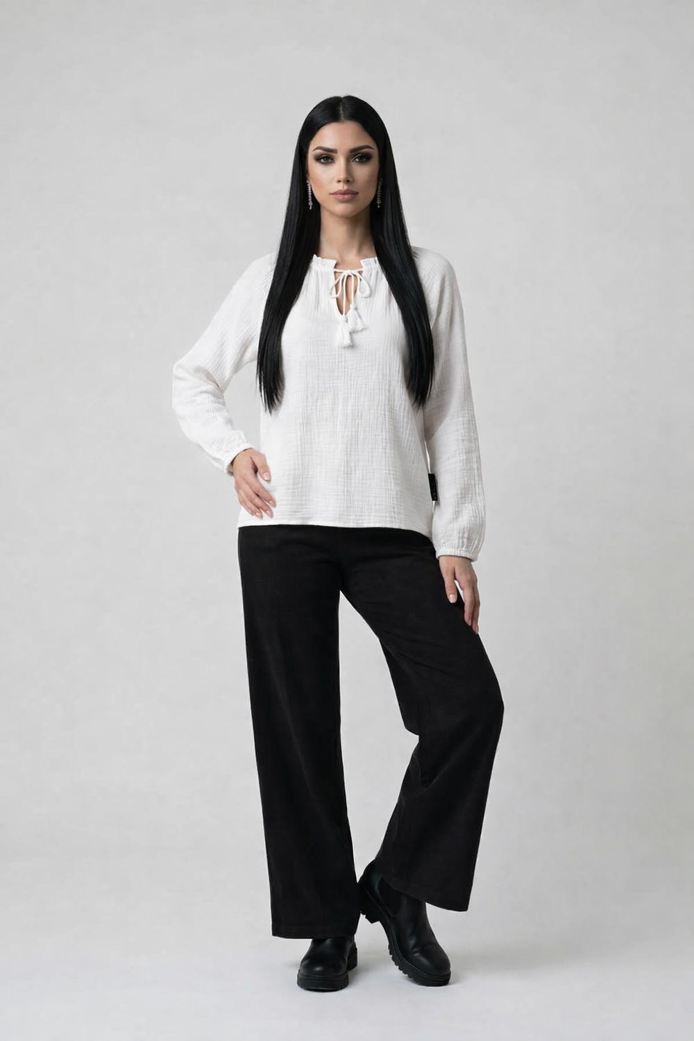 56W029 Milanapuff long sleevev neck top