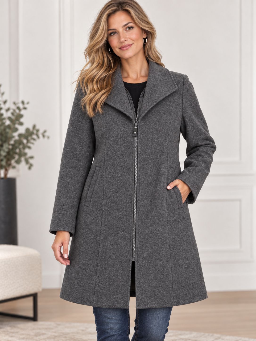 8568800 Women's long melon coat with pockets