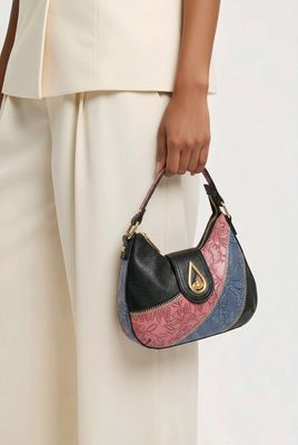 T1589B Small hobo purse w/2 zip compartments and back zip