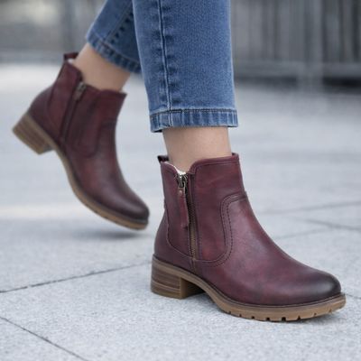 GWEN-2 Short ladies inside zip entry boot w/outside zipper detail and fur lining