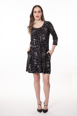 8708 Round neck 3/4 sleeve Aline print dress w/pockets