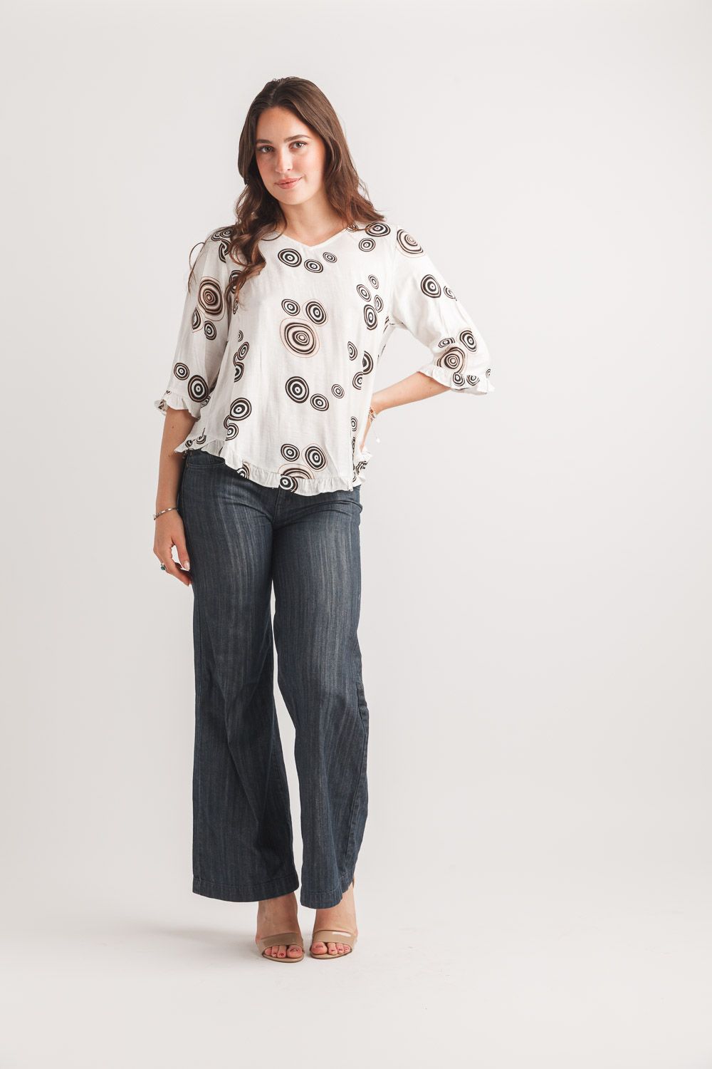 PT-20059 circle print short sleeve v neck top