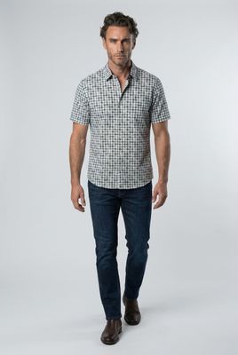 7664673 Poly/spandex 4 way stretch print button shirt