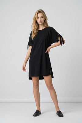 AM658 Short sleeve 2-way dress (reversible) with pockets and button detail