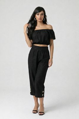 G611 Elastic waist wide leg light weight capri pant with pockets and button detail bottom