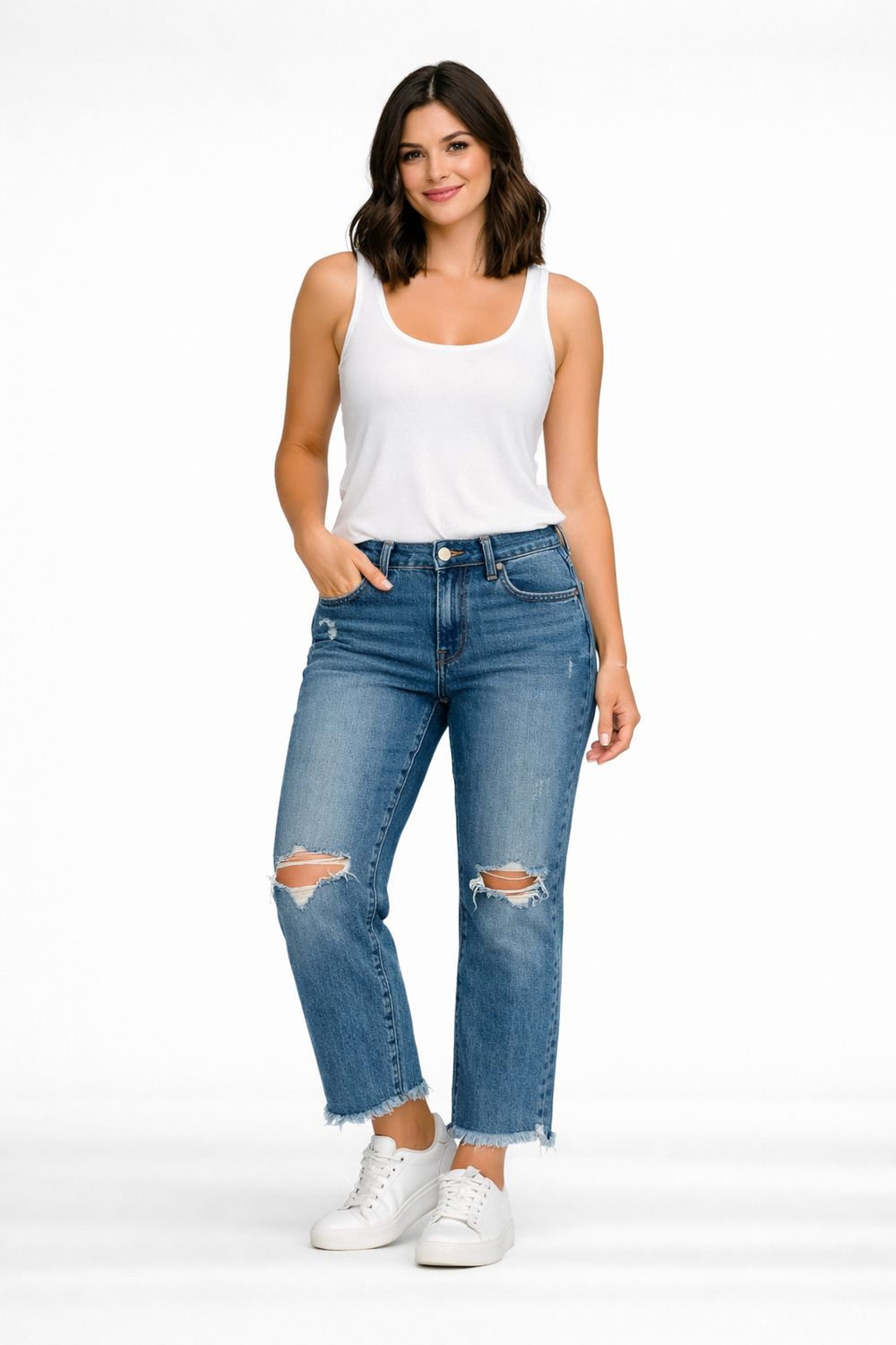 DT36008 light wash jeans with rips in knees