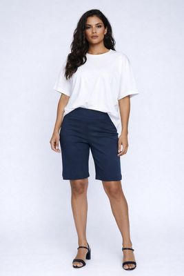 8665011 Pull-on bermuda stretch short