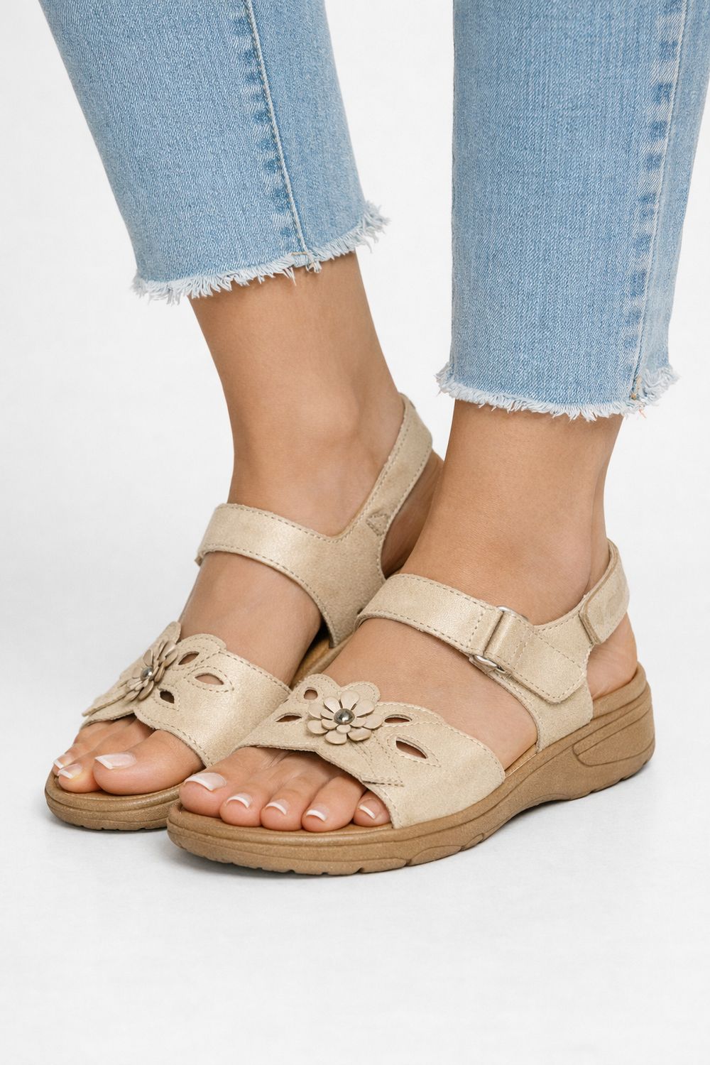 2265690A Valcro sandal with floral design and adjustable back strap