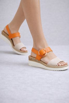 2267283 Wedge sandal with back strap 2 adjustable valcro entry and buckle detail