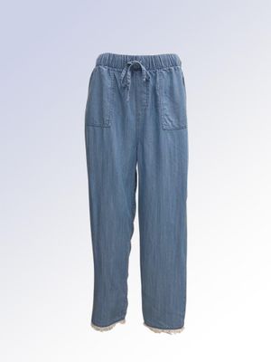 8666007  Light weight crop denim w/ pockets and draw string elastic waist