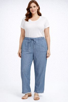 8666007  Light weight crop denim w/ pockets and draw string elastic waist