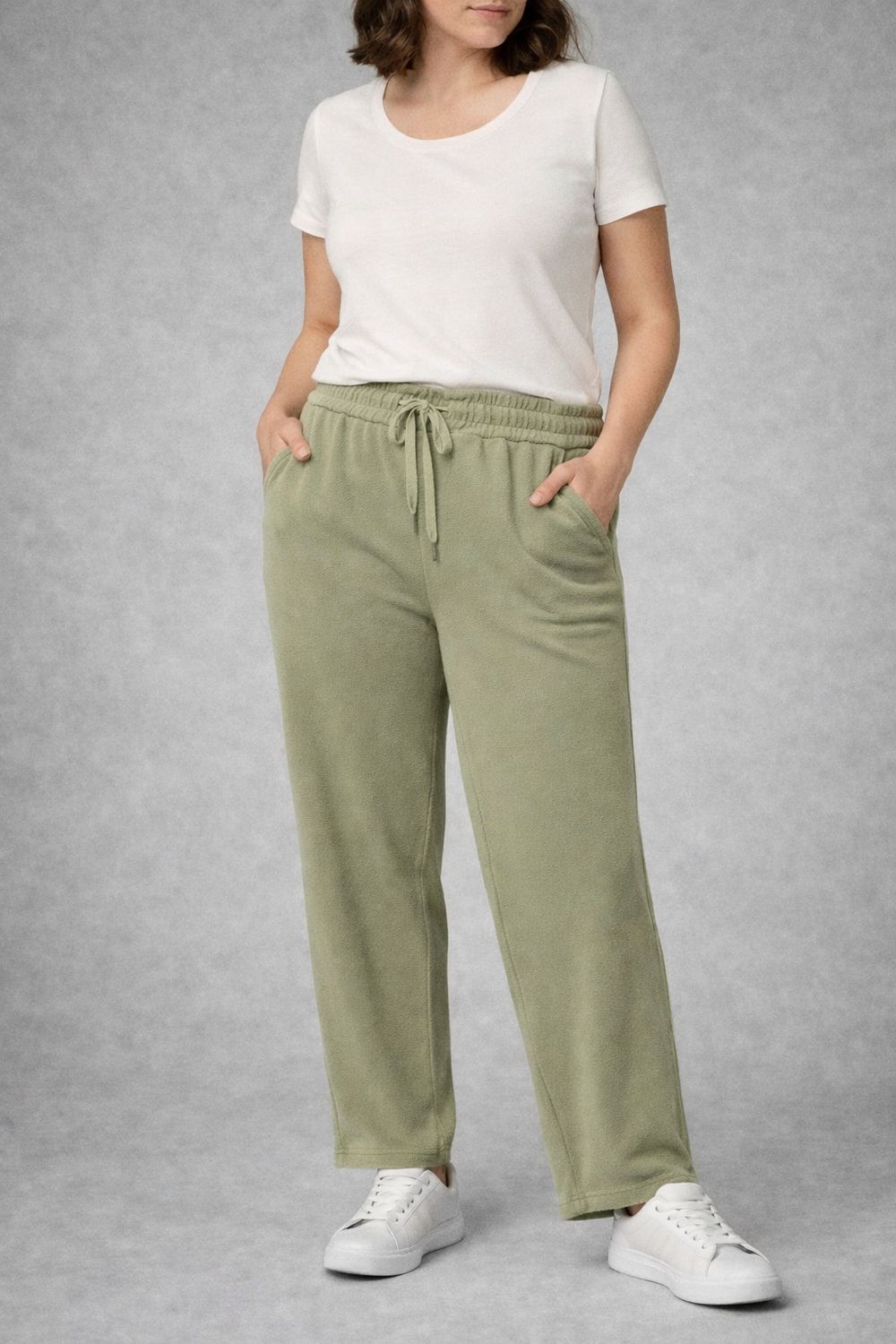 51000 Pull on tencil pant with elastic waist and pockets