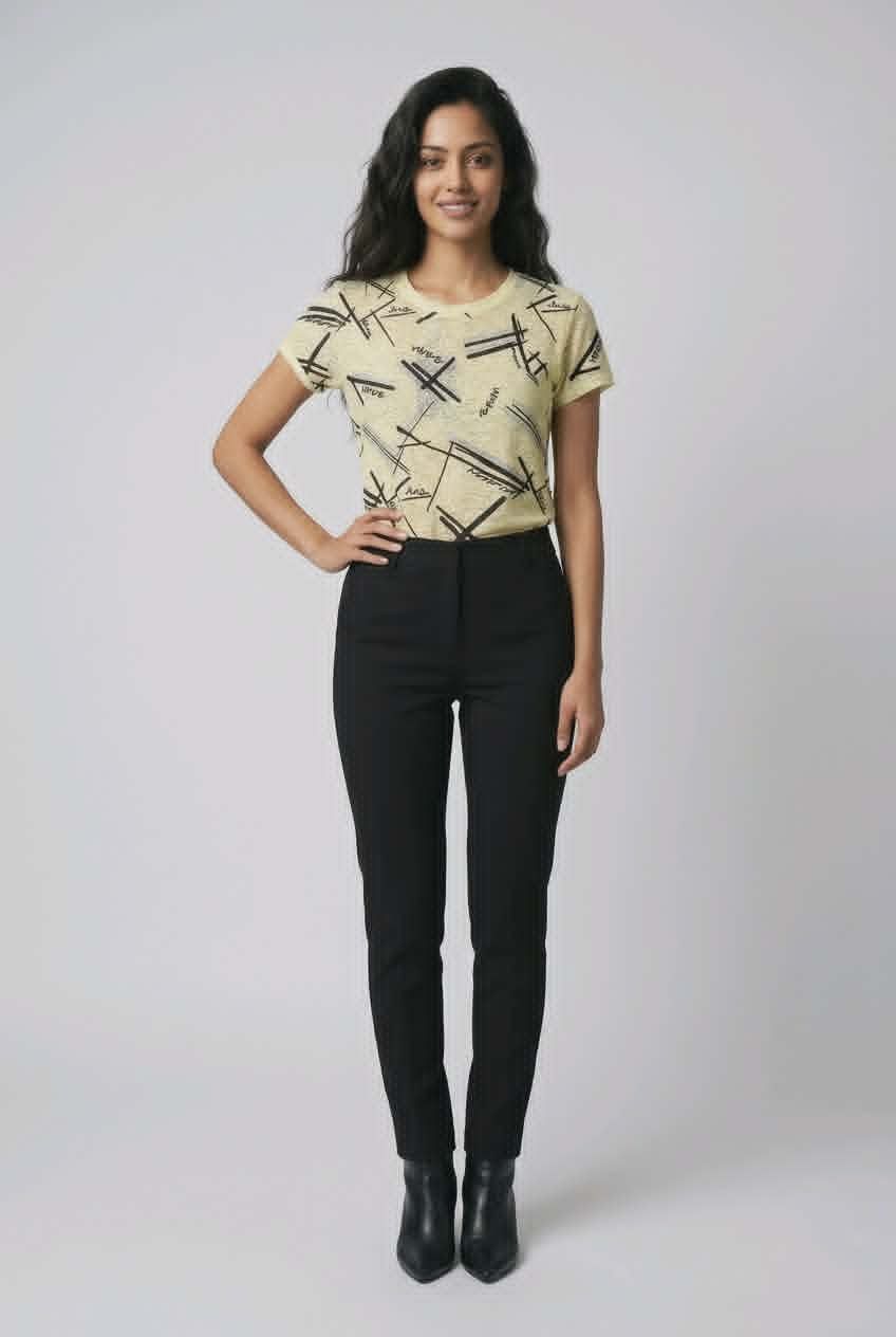 95269# Short sleeve top w/rhinestones and drawstring
