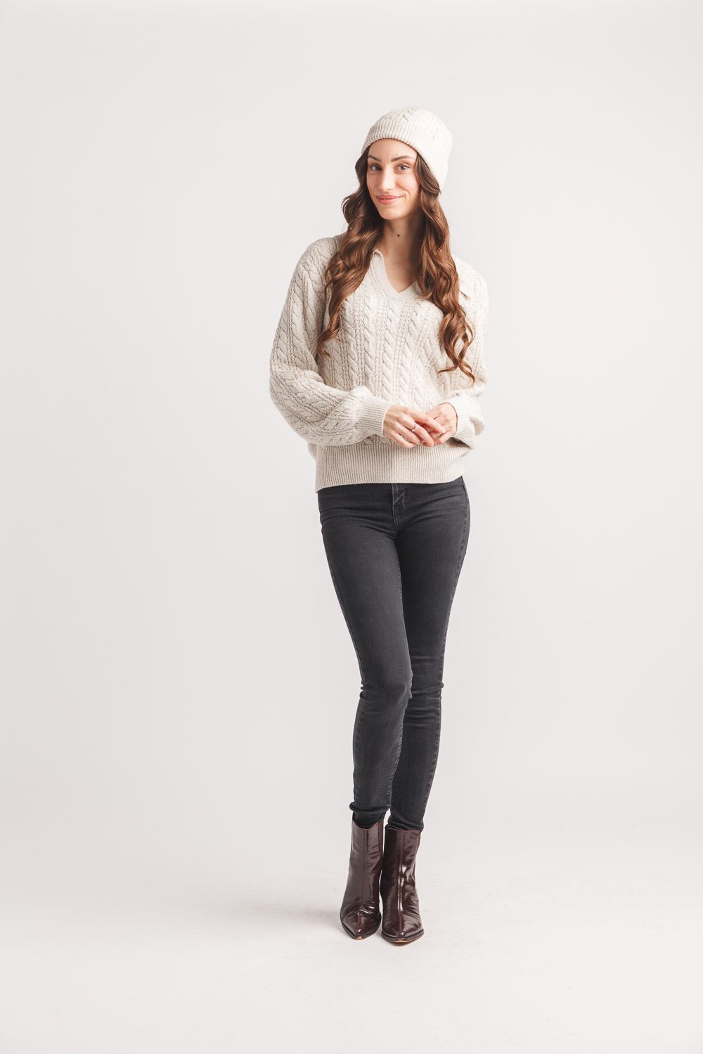 ST-19217 Ladies V neck collared cable knit sweater