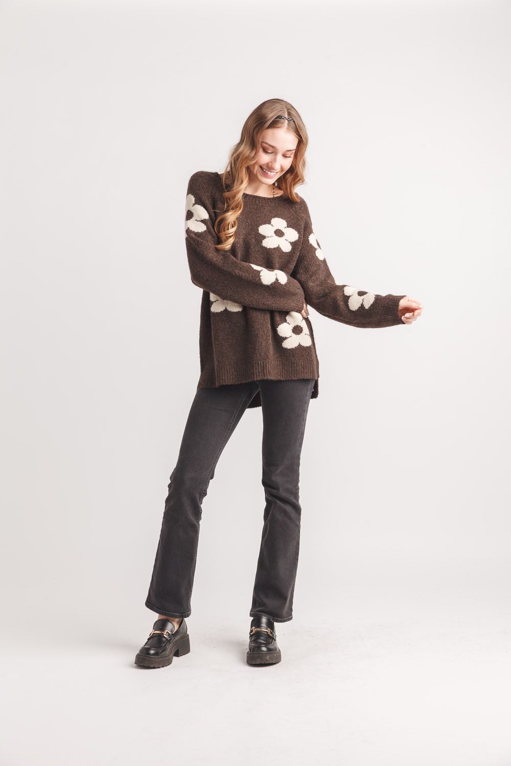 ST-21215 Mock neck daisy floral sweater