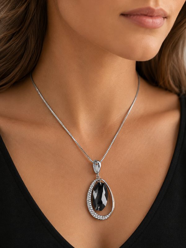 NL050-A9805-S Tear drop pendant necklace w/blk middle gem