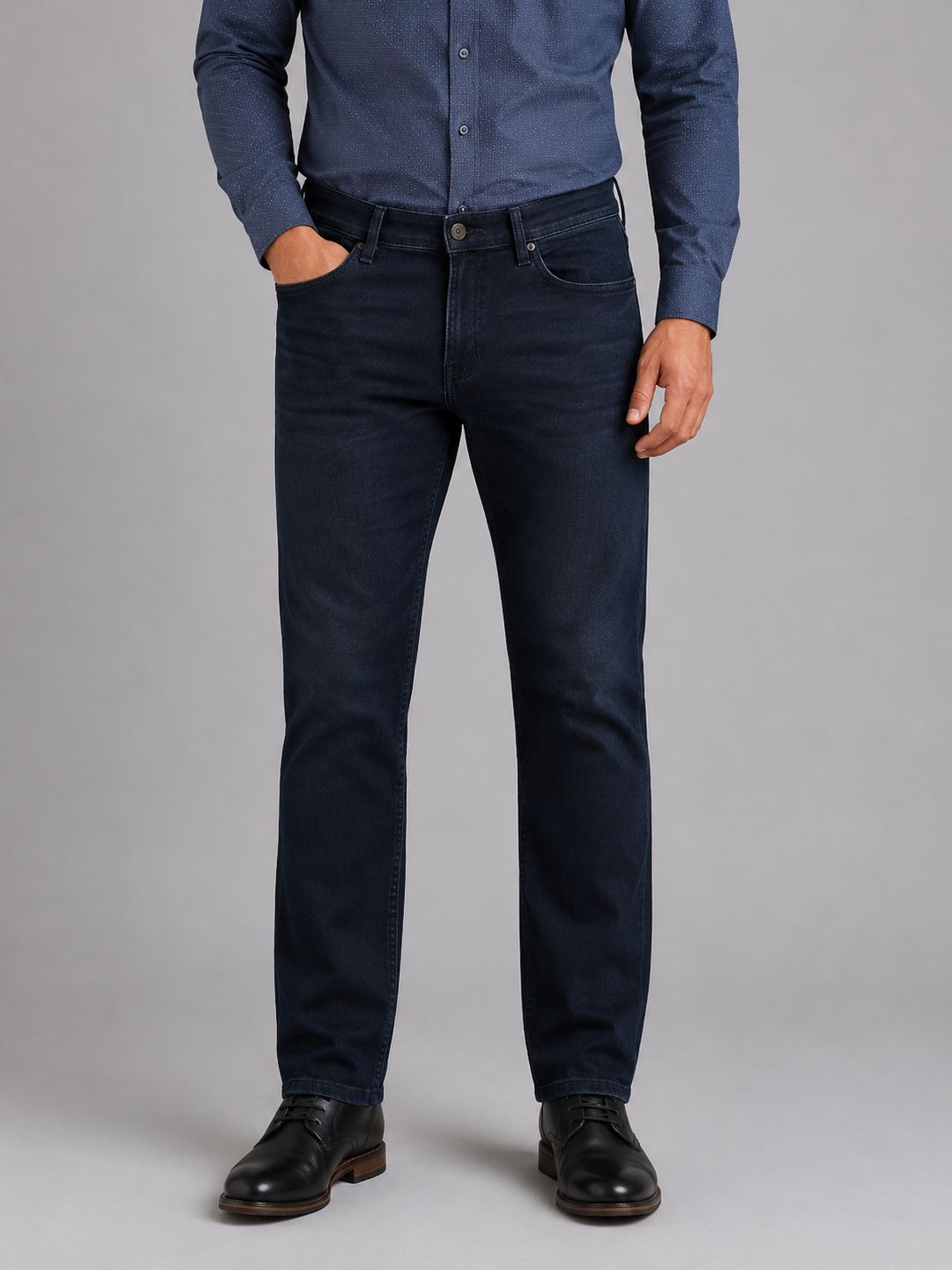 7669725 Men's slim fit 5 pocket denim