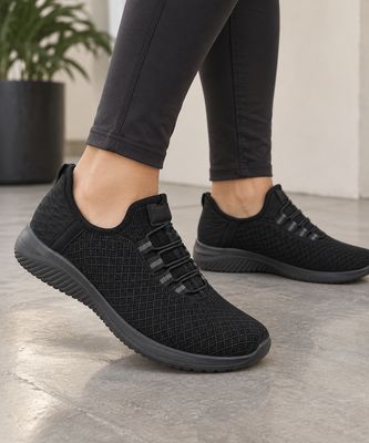 2265176 Slip on ladies closed shoe