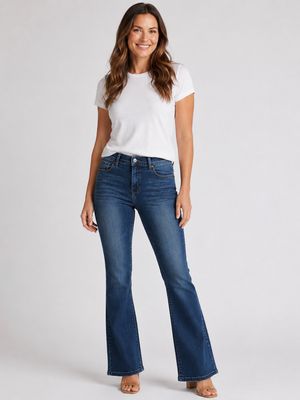 2850-7018-82 ladies Gigi bootcut regular waist stretch jean