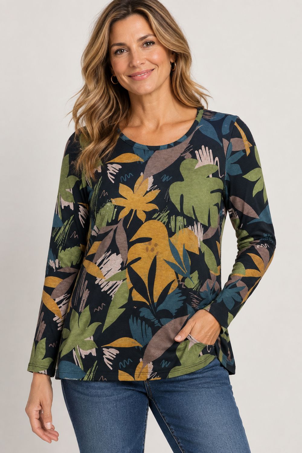 47203 Round neck printed L/S top