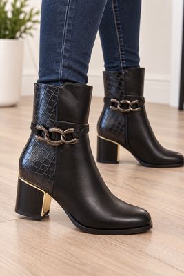 2167125 Ladies dress boot with 2.5 inch heel