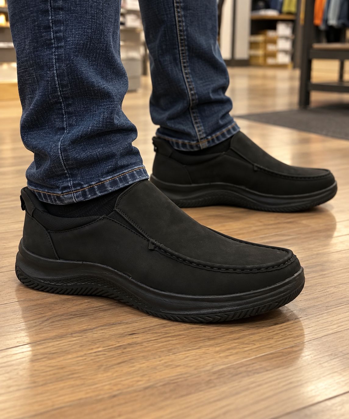 2163800 Men's slip in memory foam skecher look shoe