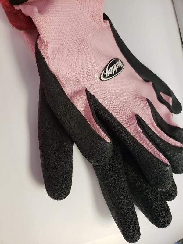BERKLEY FISH GRIP GLOVES
