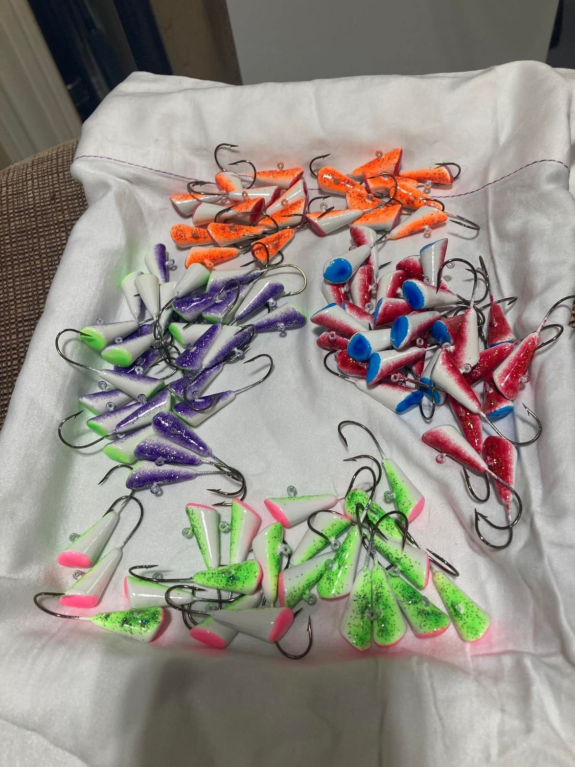 RWJ DART GLOW JIG HEAD