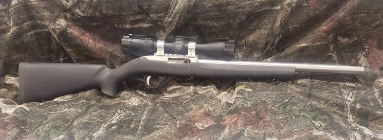 USED RUG 10/22 22LR SEMI AUTO  W/ SCOPE