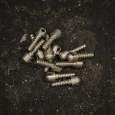 GROVTEC 3/4" SATIN NICKLE WOOD SWIVEL SCREW single