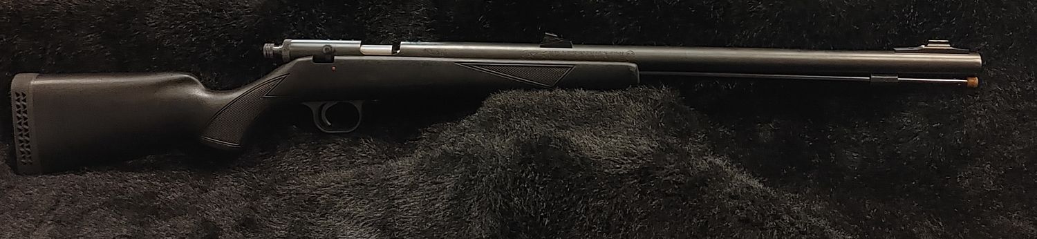 USED KNIGHT WOLVERINE 209 50 CAL MUZZLELOADER BLACK SYN