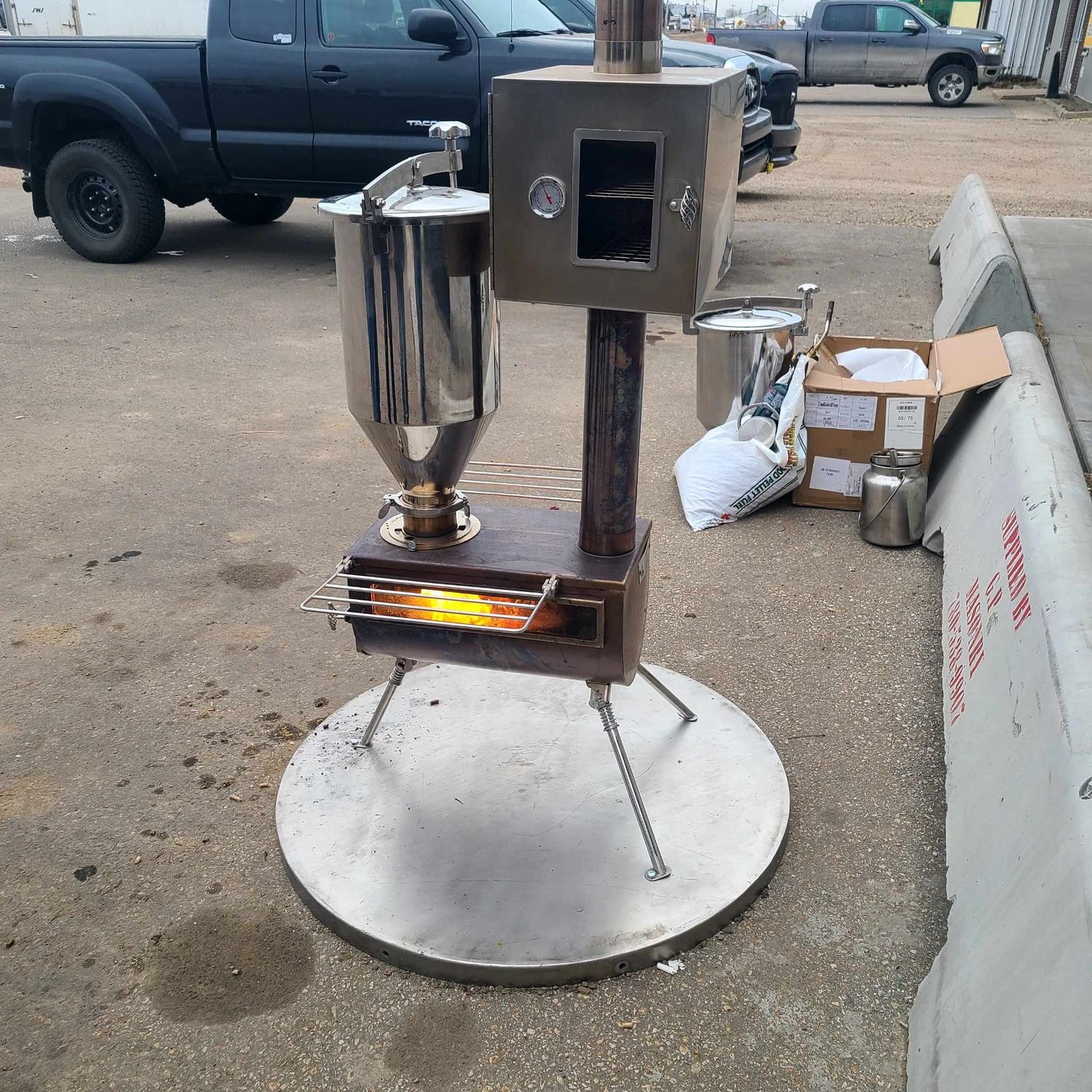 CONSIGN PELLET HOPPER STOVE AND PIPE SET UP (LARGE)