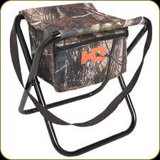 HQ FOLDING CAMO CHAIR W/ CARRY BAG
