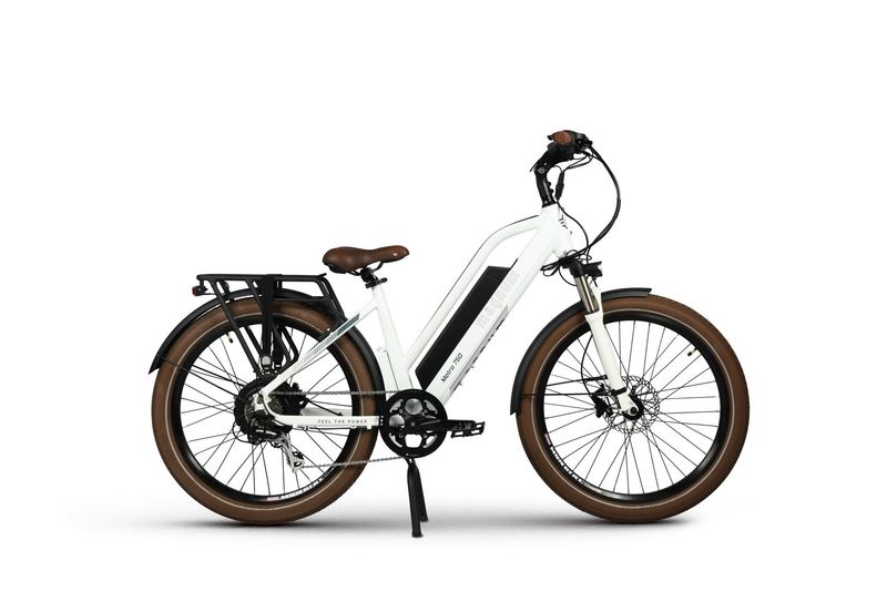 Magnum Metro 750