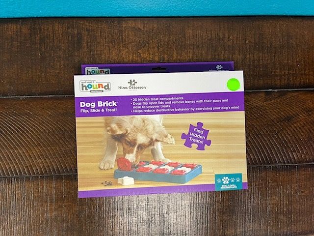 Outward Hound Dog Brick Game