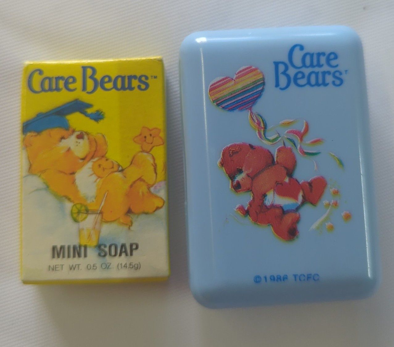 Care Bears Travel Mini Soap &amp; Case  (Vintage 1989) Not sealed