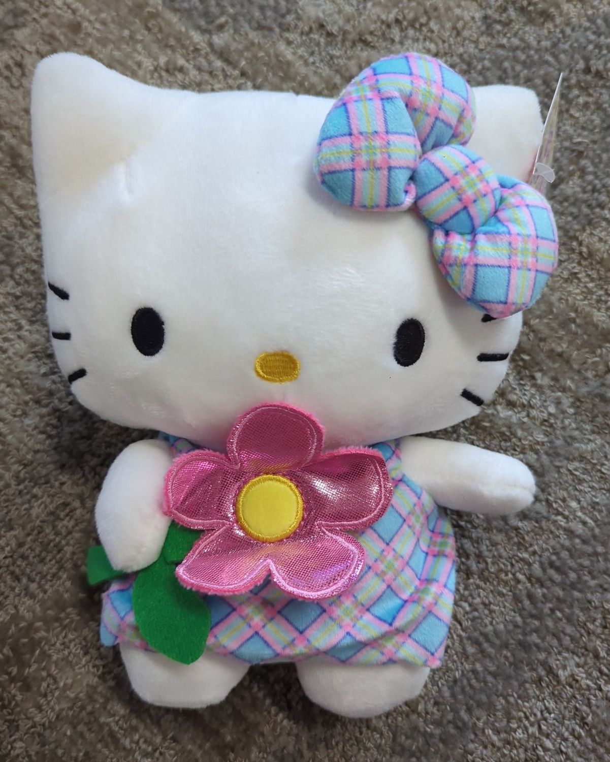 Hello Kitty Flower Plush