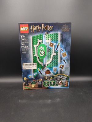Lego Harry Potter 76410 Slytherin House Banner
