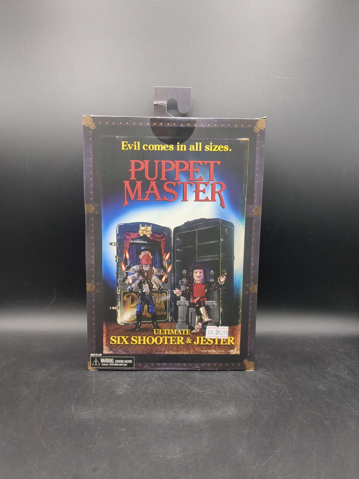 NECA The Puppet Master Ultimate Six Shooter & Jester Figure