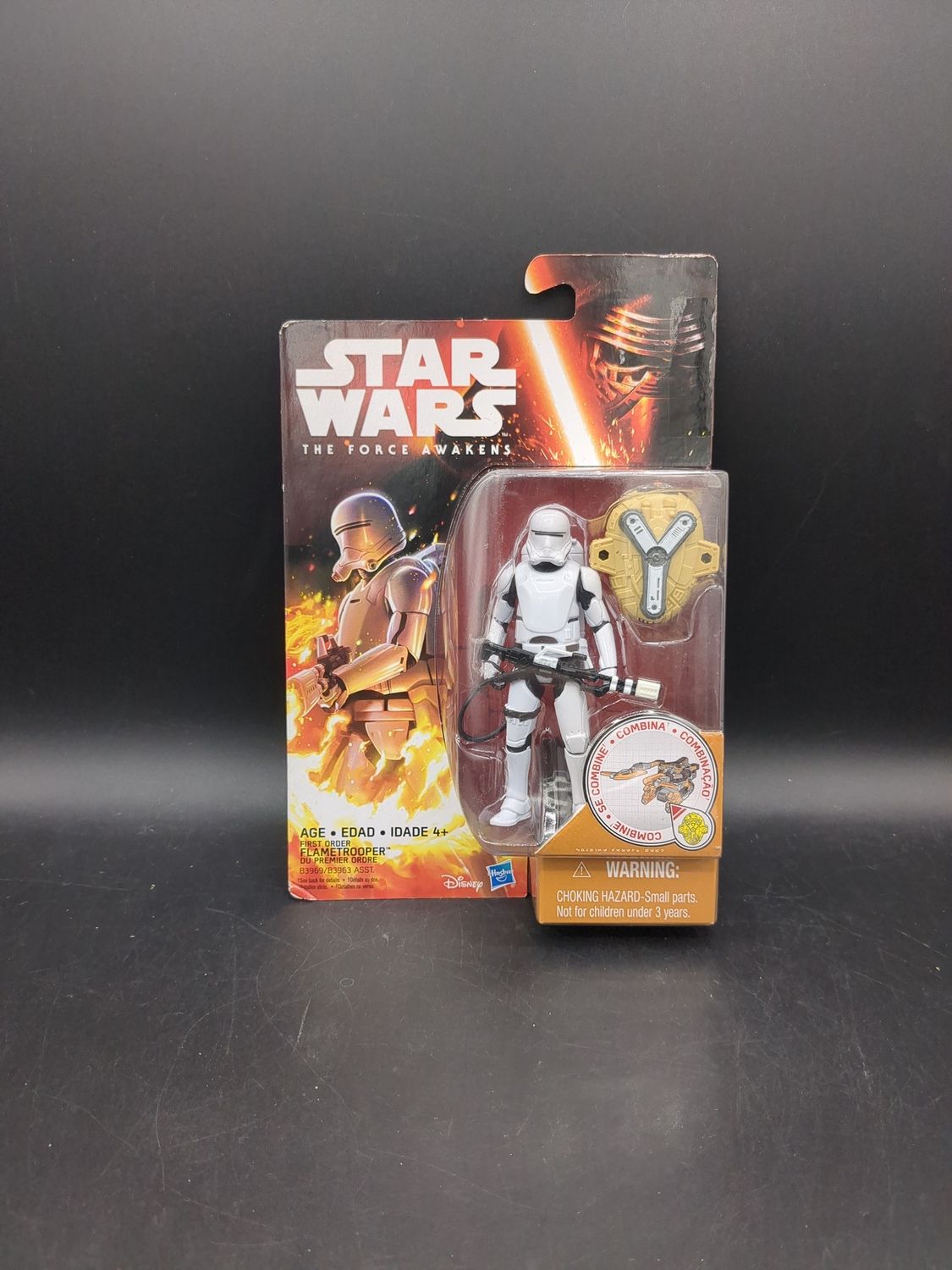 Hasbro: Star Wars The Force Awakens; First Order Flametrooper Figure