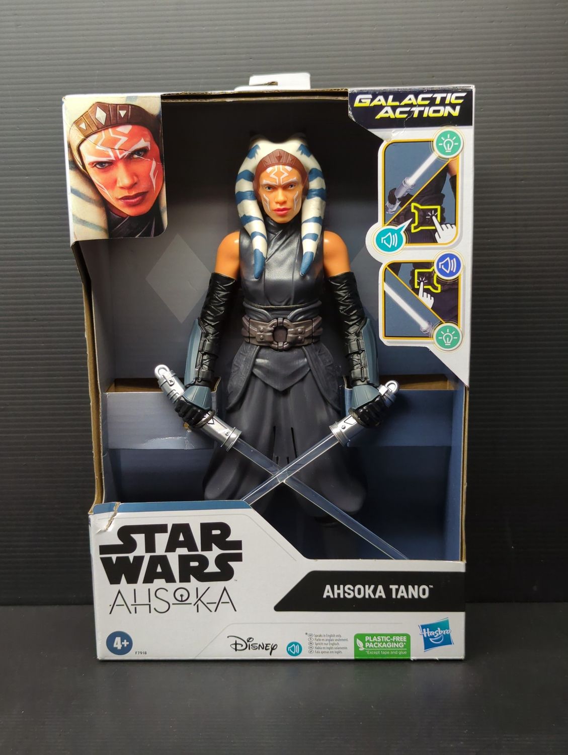 Star Wars ahsoka Tano figure
