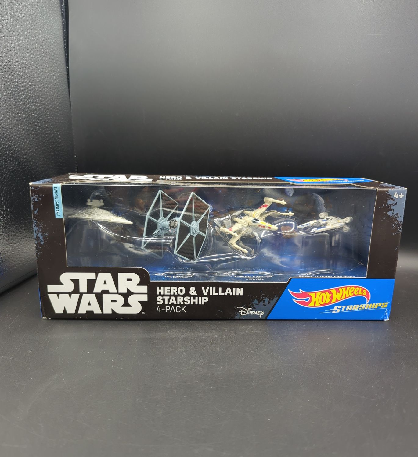 Star Wars Hot Wheels Hero &amp; Villain Starship