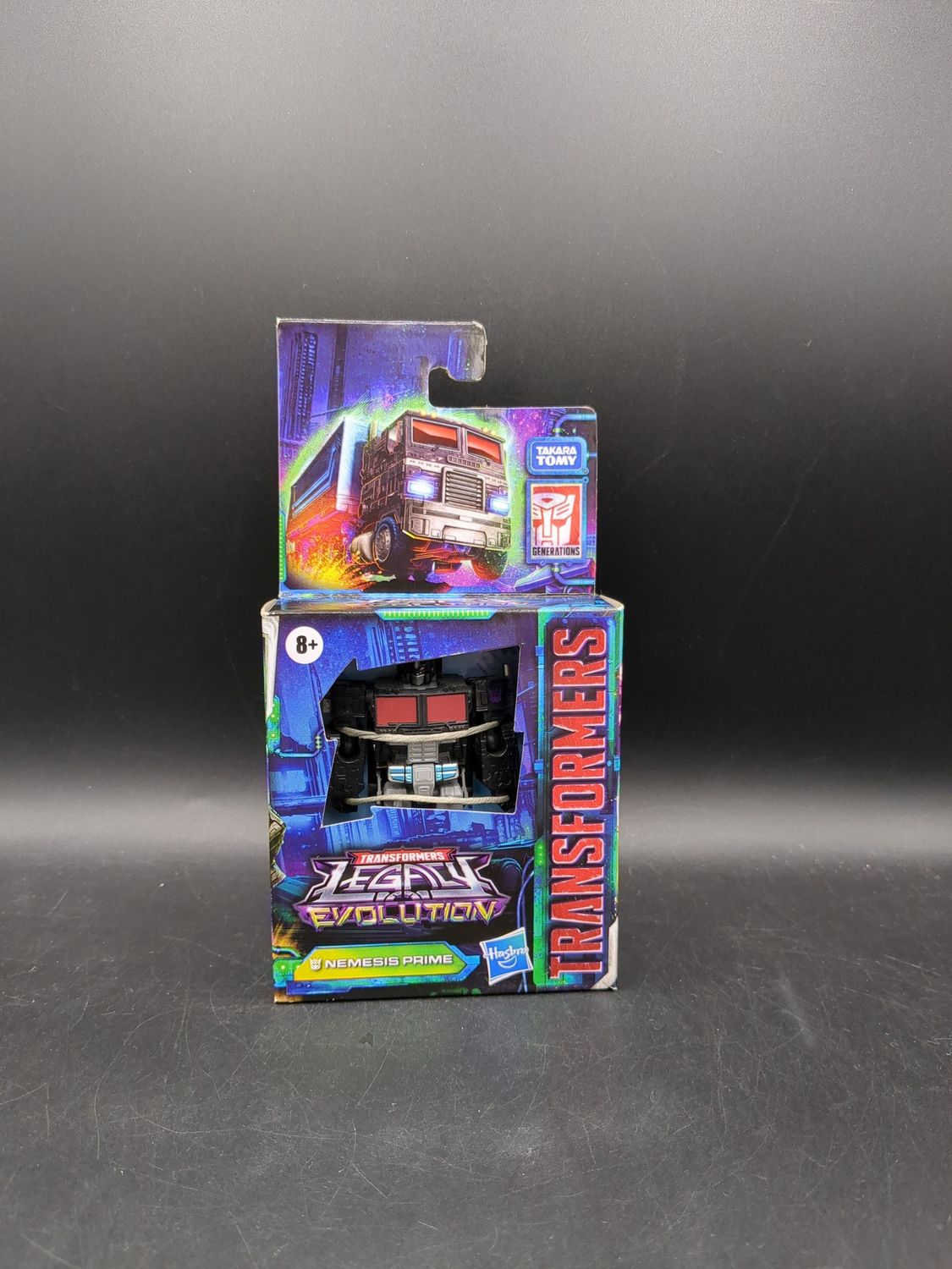 Transformers Legacy Evolution: Nemesis Prime Figure