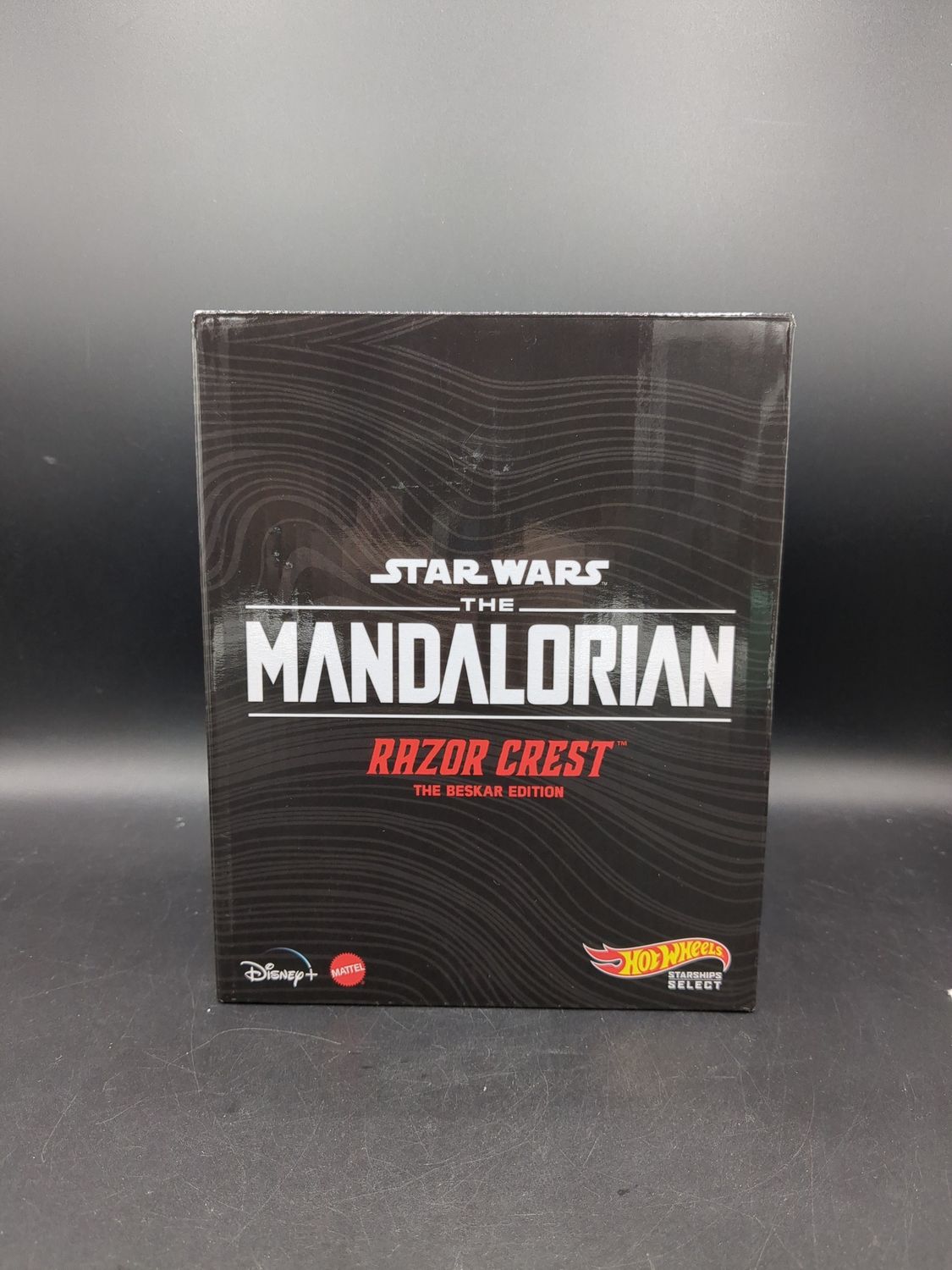 Mattel Hot Wheels Disney Star Wars The Mandalorian Razor Crest Model The Beskar Edition