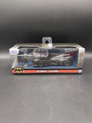 Jada Toys Die Cast DC Batman &amp; Batmobile Car