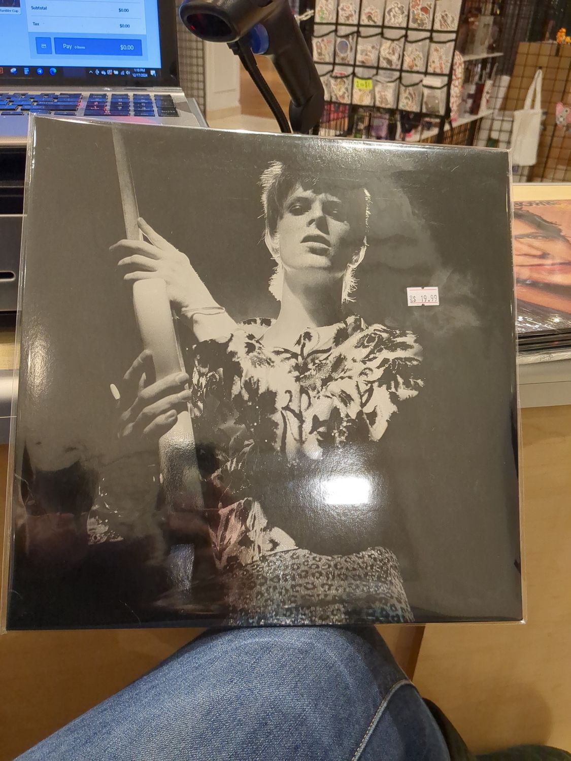 Vinyl Record &#39;Rock &#39;N&#39; Roll Star&#39; David Bowie