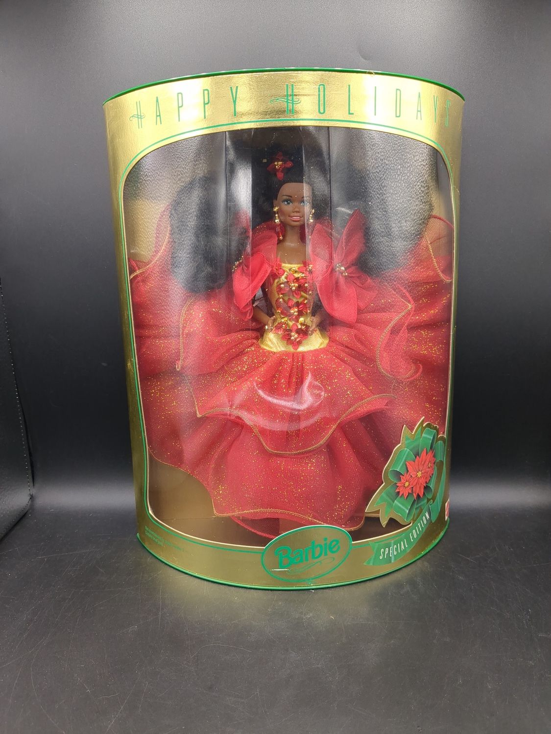 Mattel Barbie Happy Holidays Special Edition African American 1993
