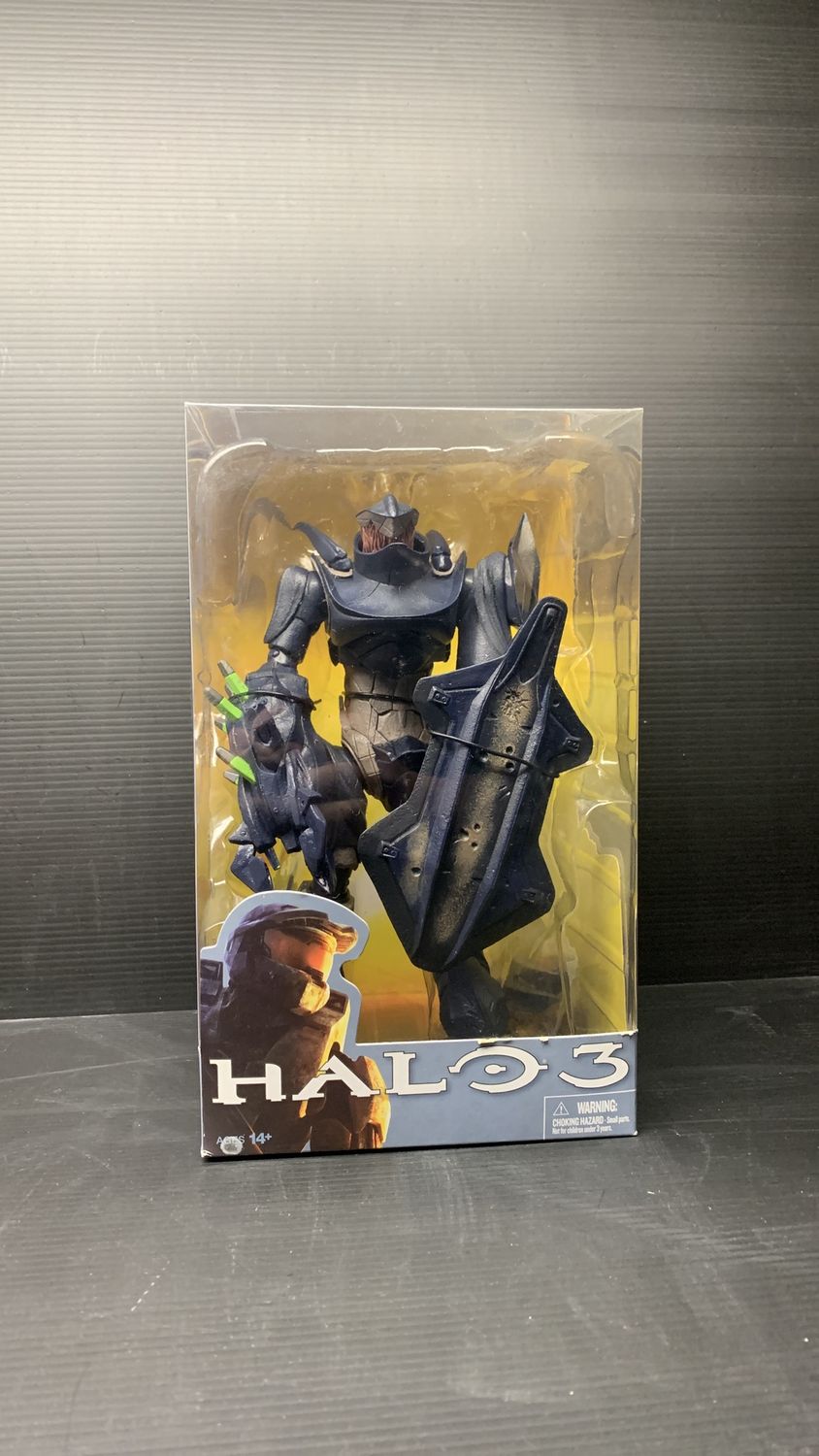 McFarlane Toys Halo 3 Hunter Figure 2009